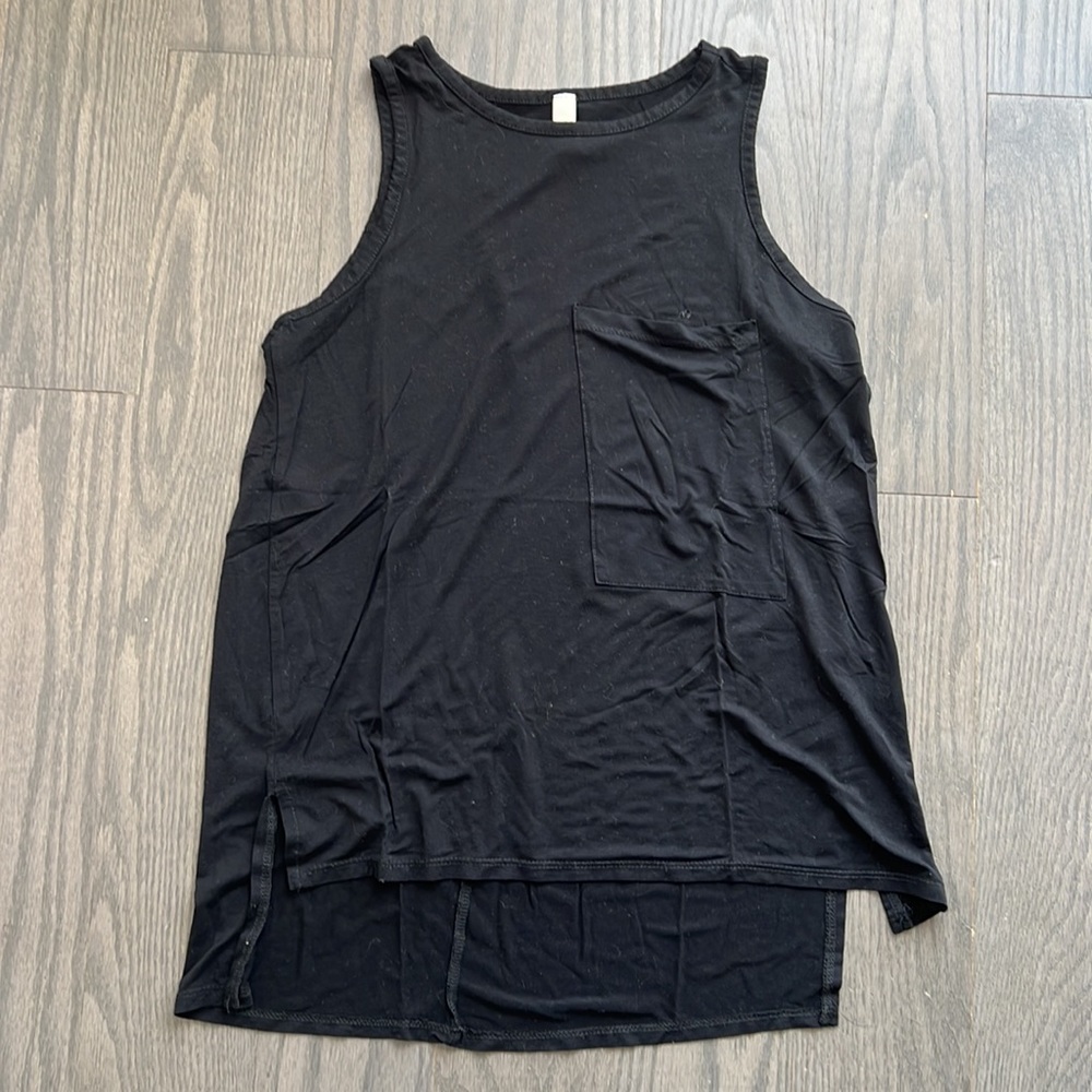 Jolie tank top with front pocket, size S